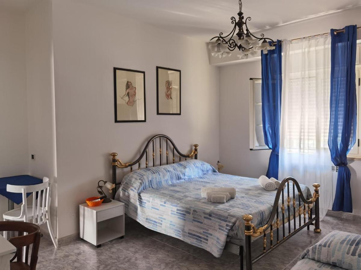 Bed and Breakfast Rosy House Scalea Exterior foto