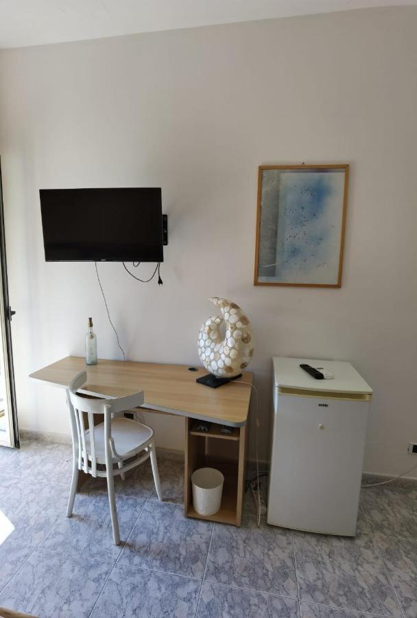 Bed and Breakfast Rosy House Scalea Exterior foto